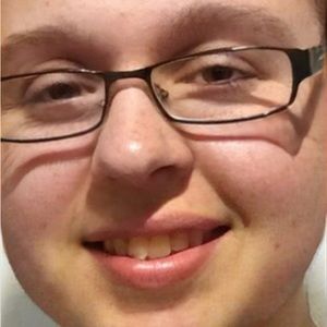 Meet your Posher, Jules